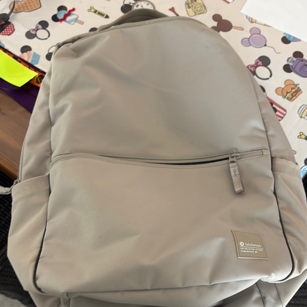 Lululemon crew backpack